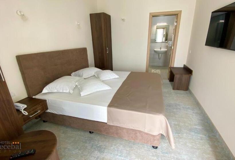 Люкс Кровать Квин, Decebal Estival Neptun