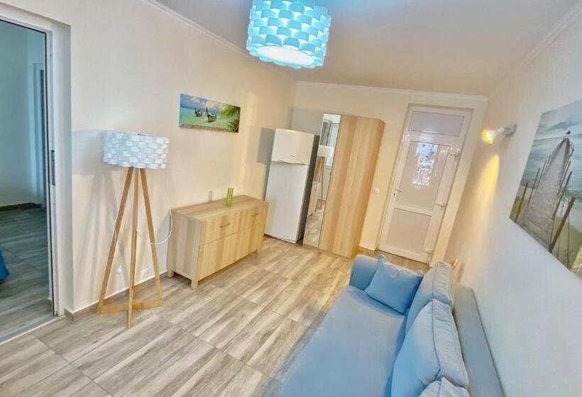 Полулюкс с Балконом, Decebal Estival Neptun