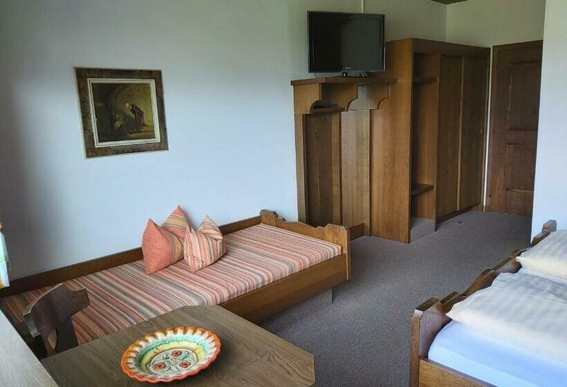 스탠다드 트리플 발코니 룸, Gästehaus Gitti Dorner