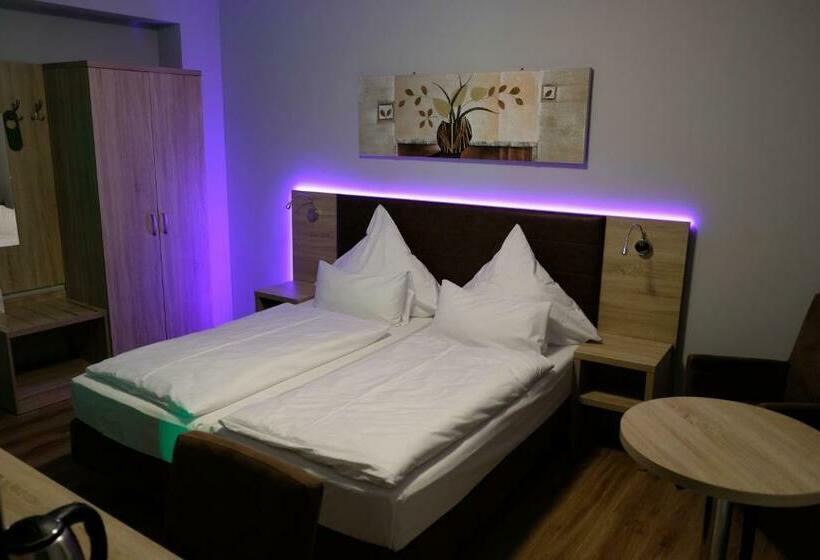컴포트 룸, Minx – Cityhotels
