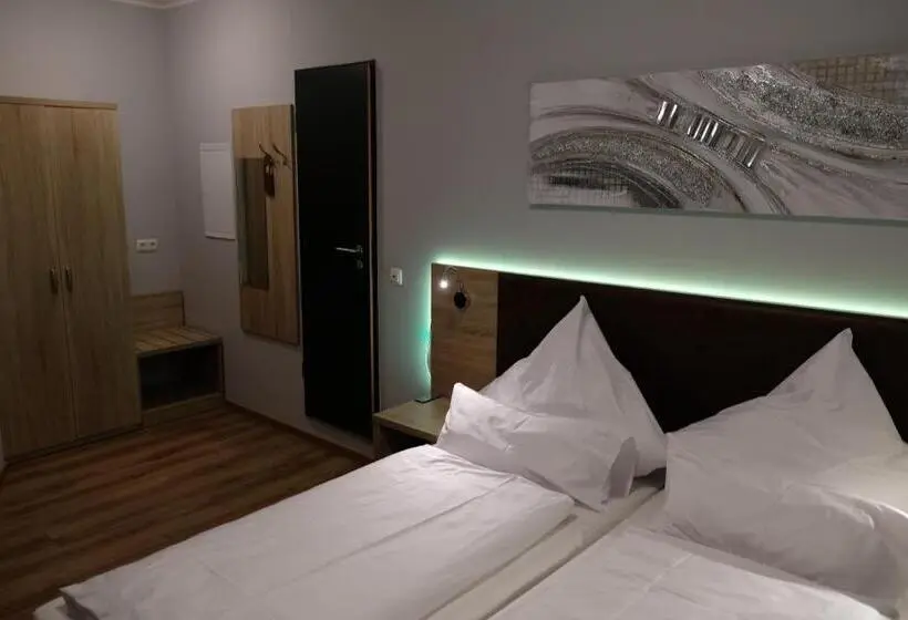 インサイドのスーペリアルーム, Minx – Cityhotels