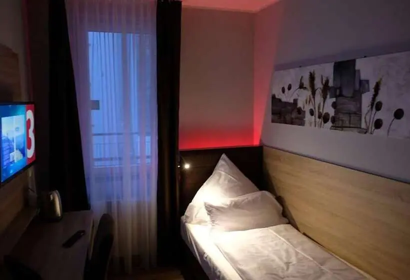 コンフォートシングルルーム, Minx – Cityhotels