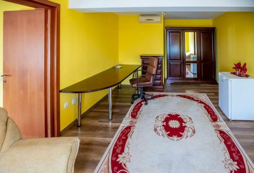 带1个卧室的公寓, Noroc Si Fericire