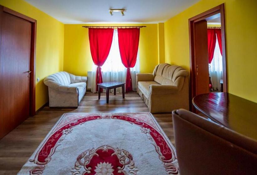 带1个卧室的公寓, Noroc Si Fericire