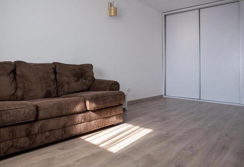 전망 스위트, Opal