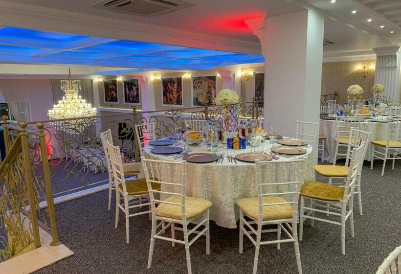 Номер Стандарт с Балконом, Rais