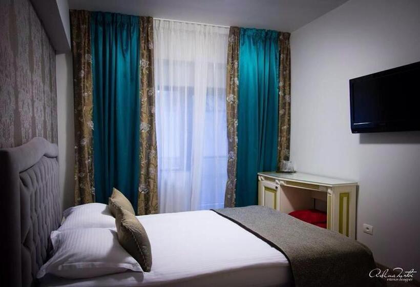 Номер Стандарт Индивидуальный, Rais