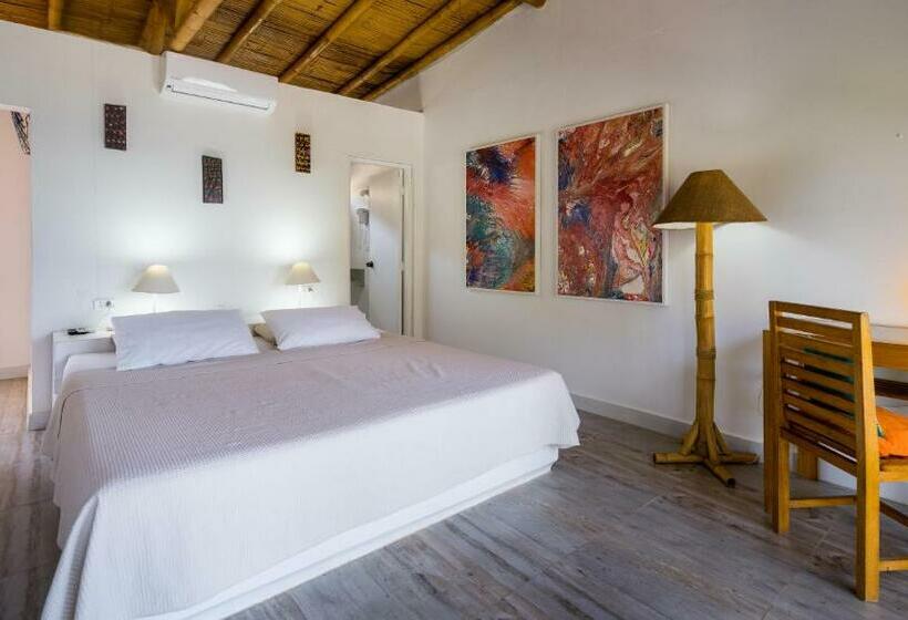 חדר סטנדרט לארבעה נוף לים, Sunset Mancora