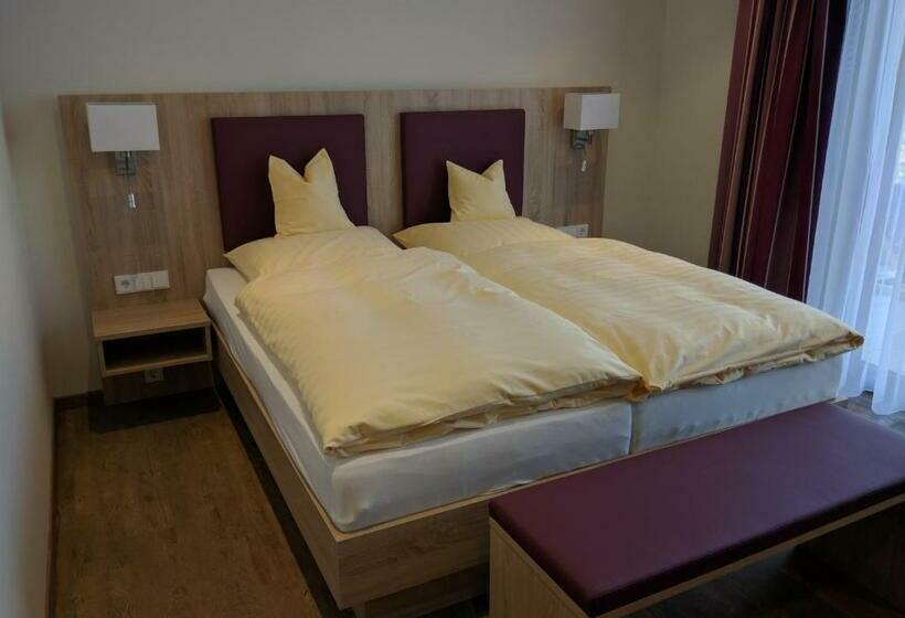 스탠다드 테라스 룸, Zur Borke