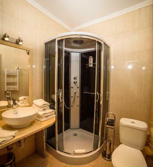 デラックスルーム, Restaurant Elite