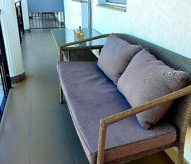 キングサイズベッドのスタンダードルーム, Restaurant Elite