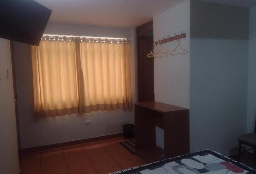 Номер Стандарт, Casa De Isabel