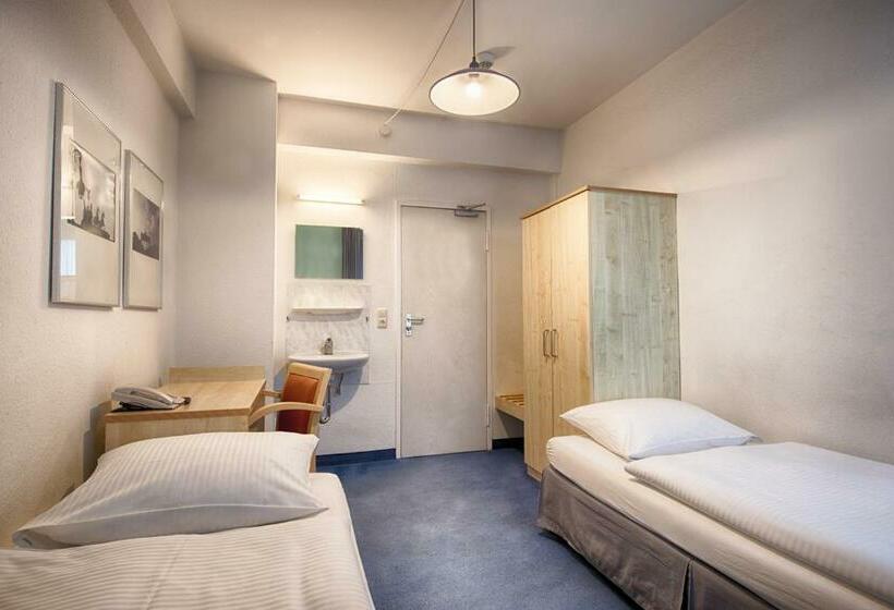 اتاق اکونومی, Enjoy Hostel Berlin City West