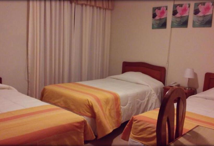 Habitación Familiar, Belle Sand