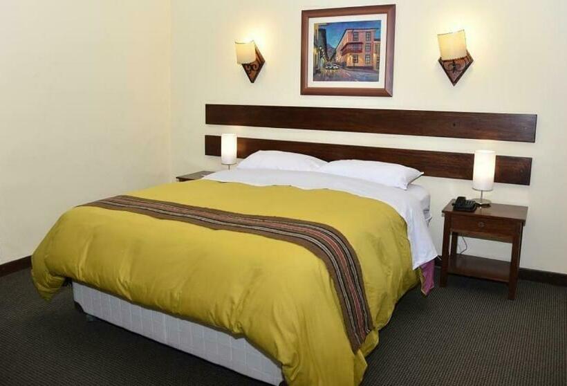 اتاق استاندارد, Cajamarca