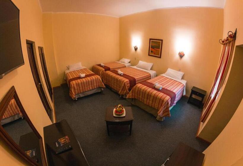 اتاق استاندارد چهار تخته, Cajamarca