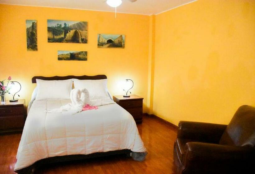 اتاق استاندارد, Hospedaje Claudia