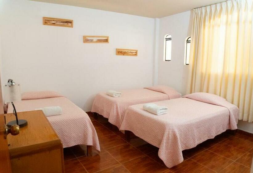 اتاق استاندارد سه نفره, Hospedaje Claudia