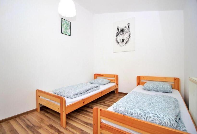 Номер Стандарт Совместная Ванная, Hostel Cinnamon