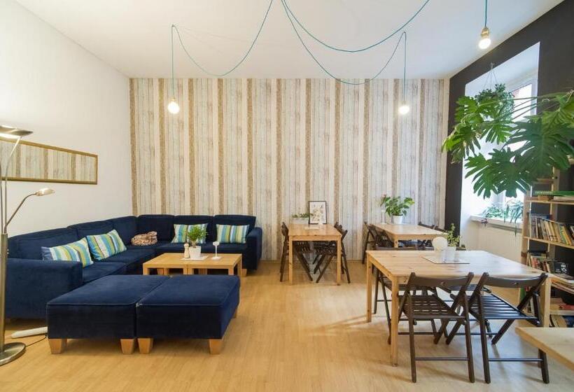 Номер Стандарт Совместная Ванная, Hostel Cinnamon