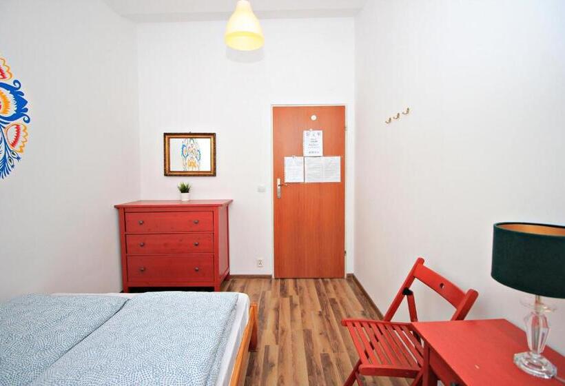 Номер Стандарт Совместная Ванная, Hostel Cinnamon