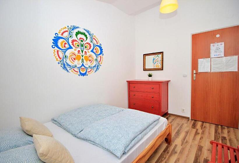 Номер Стандарт Совместная Ванная, Hostel Cinnamon