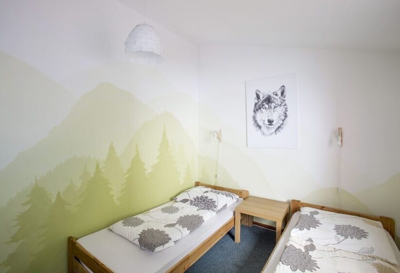 Номер Стандарт Совместная Ванная, Hostel Cinnamon