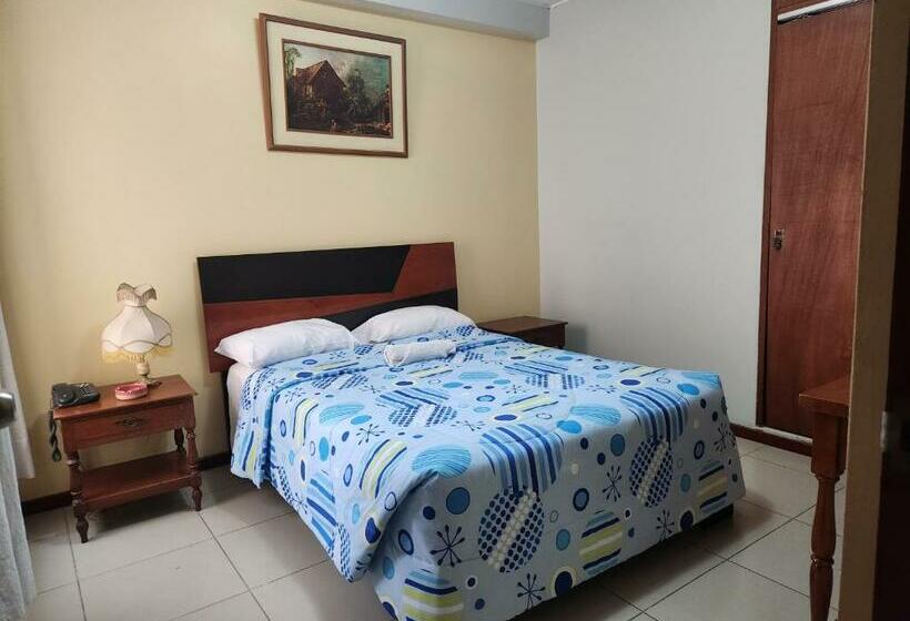 اتاق استاندارد, Las Lineas