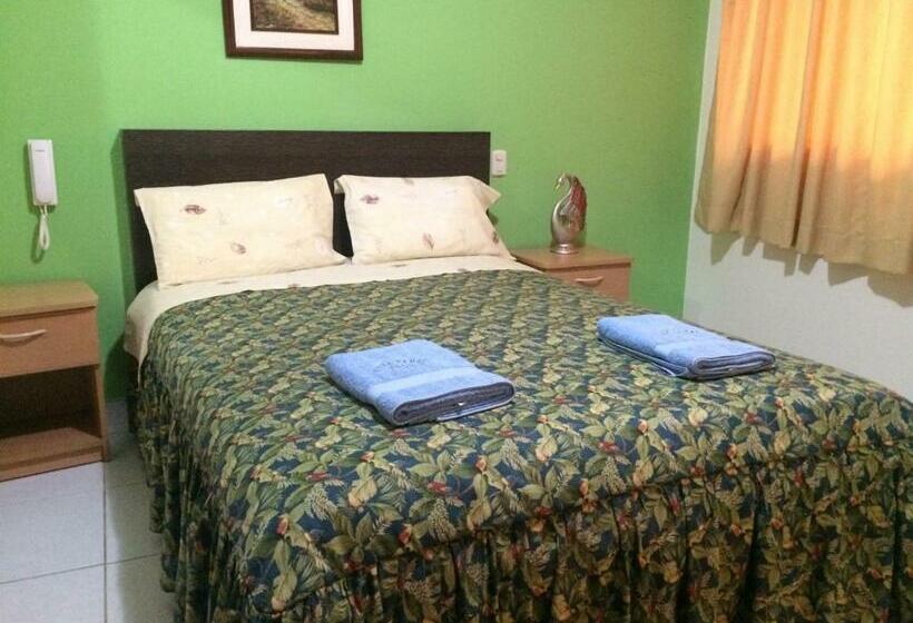 اتاق استاندارد, Misky Samay