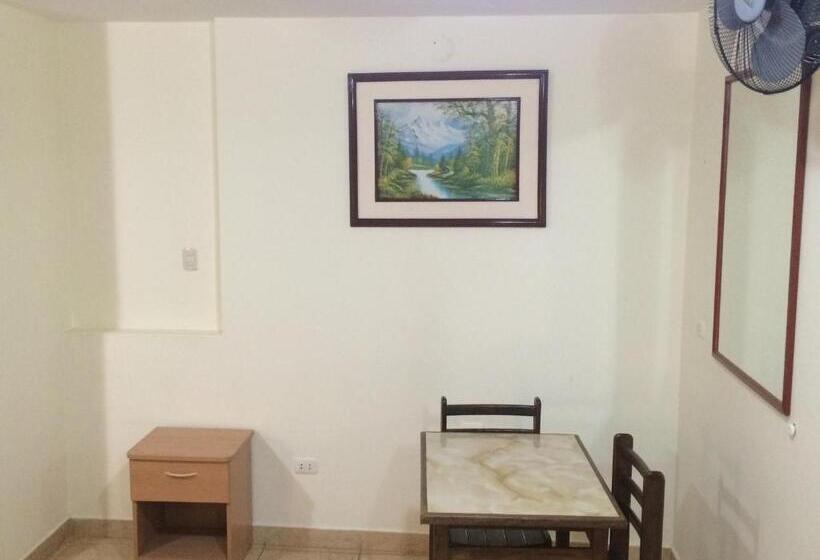 اتاق استاندارد با وان آب گرم, Misky Samay