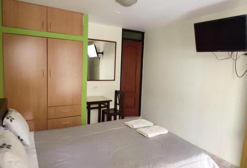 اتاق استاندارد, Misky Samay