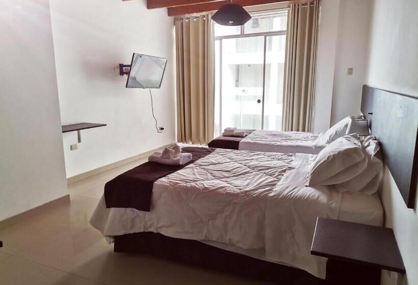 חדר סטנדרט נוף לבריכה, Mochican Palace