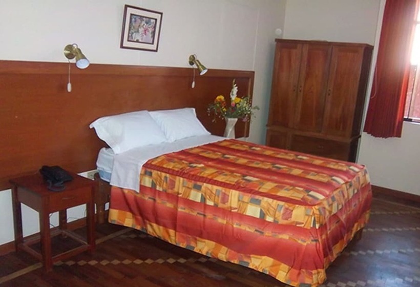 اتاق استاندارد, Moquegua