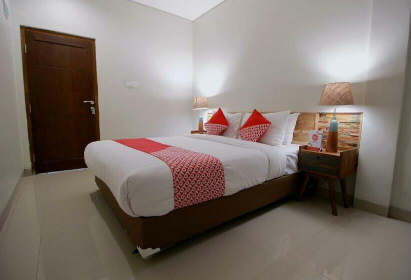 سوییت لوکس, Oyo 680 Grhadika Jodipati