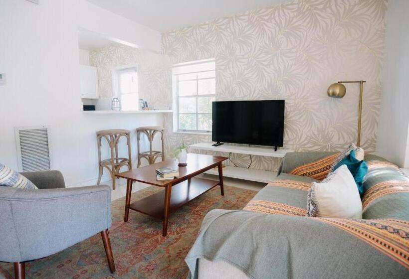 شقة غرفة واحدة, Miami River Inn By Renzzi