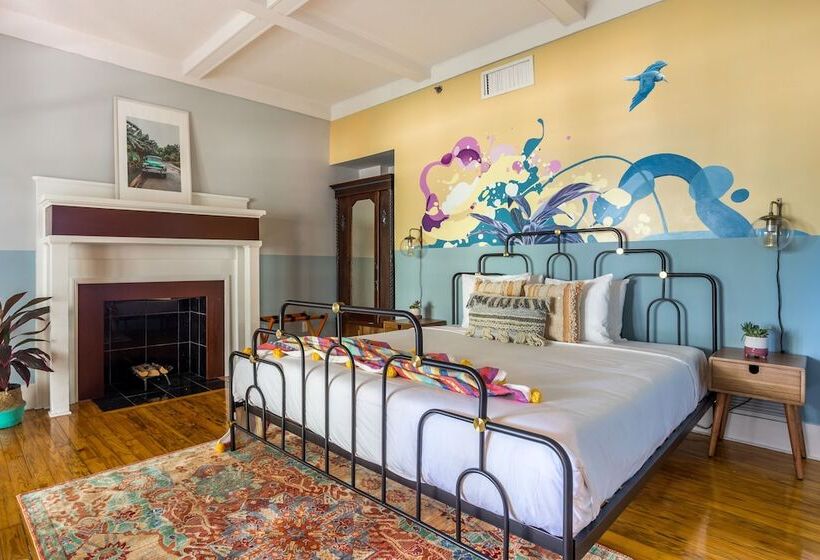 جناح, Miami River Inn By Renzzi