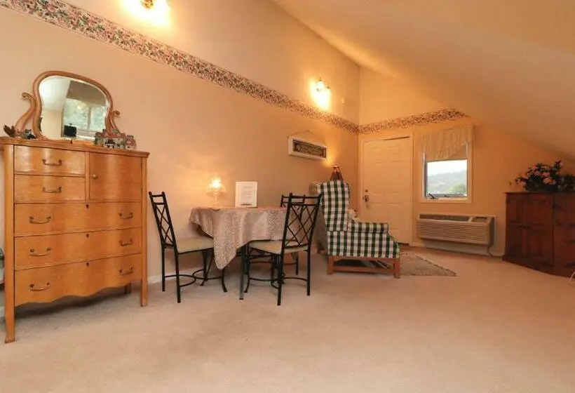 اتاق استاندارد, Sweetgrass Inn Bed & Breakfast