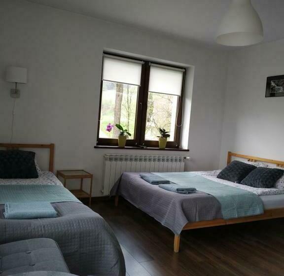 חדר סטנדרט לשלושה, Willa Lano