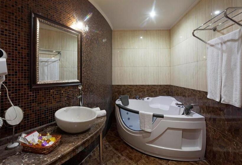 1ベッドルームアパートメント, Kristel Hotel