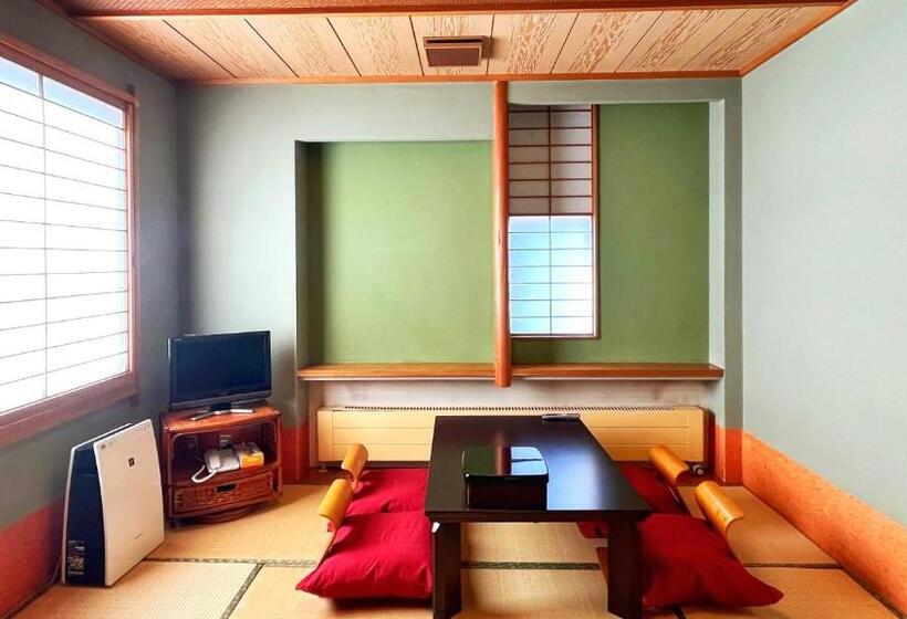 4인용 스탠다드 룸, Pension Puutaro