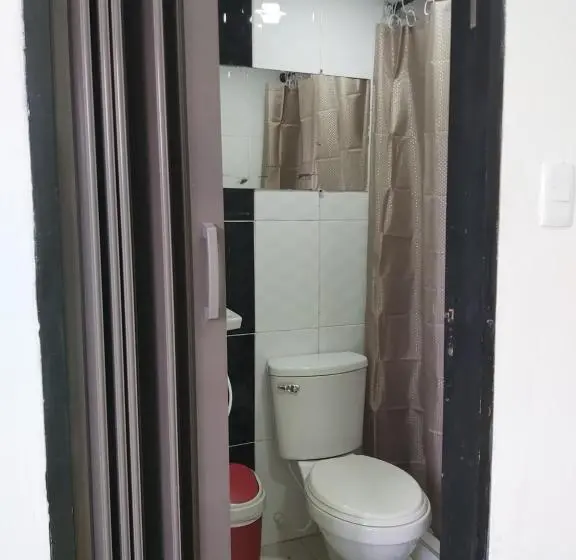 Economy-huone, Hostal Y Camping Los Girasoles
