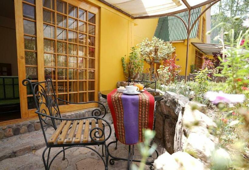 اتاق استاندارد, Amaru Valle