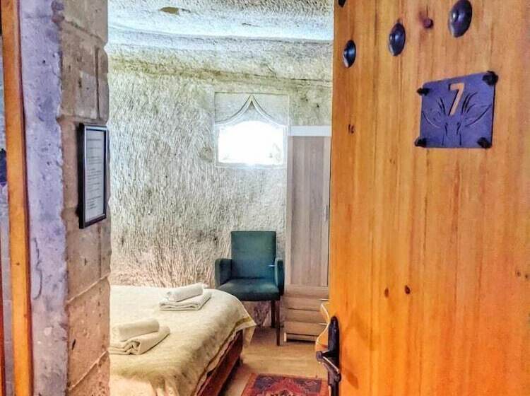 اتاق لوکس, Angel Cave Suite