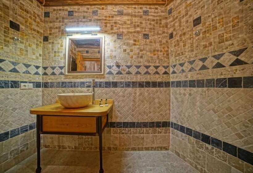 اتاق لوکس, Angel Cave Suite