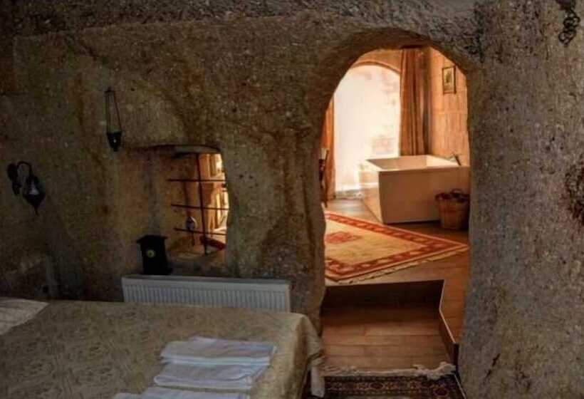 سوییت لوکس, Angel Cave Suite