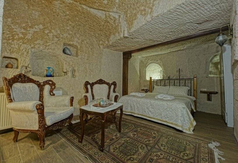سوییت سوپریور, Angel Cave Suite