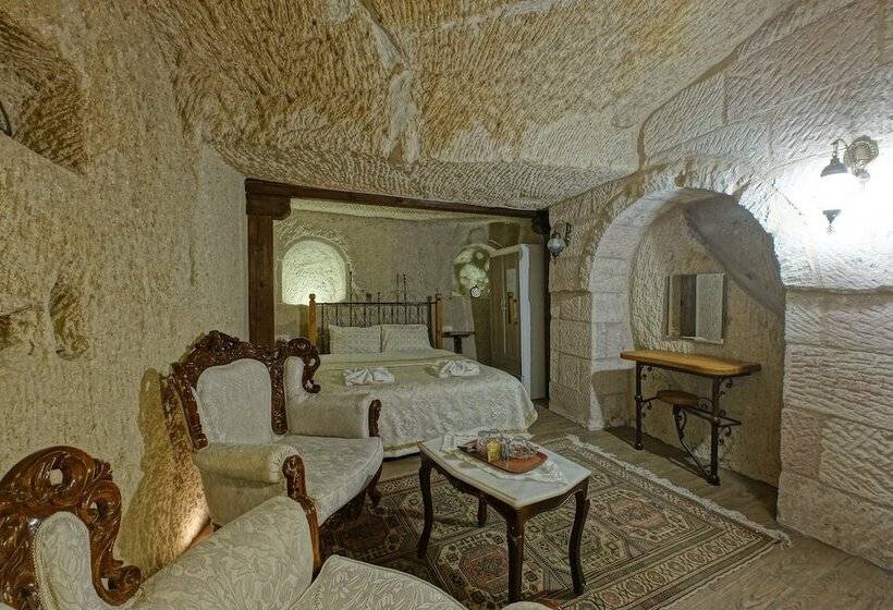سوییت سوپریور, Angel Cave Suite