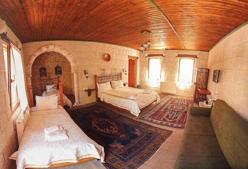 Deluxe Suite King Bed, Angel Cave Suite