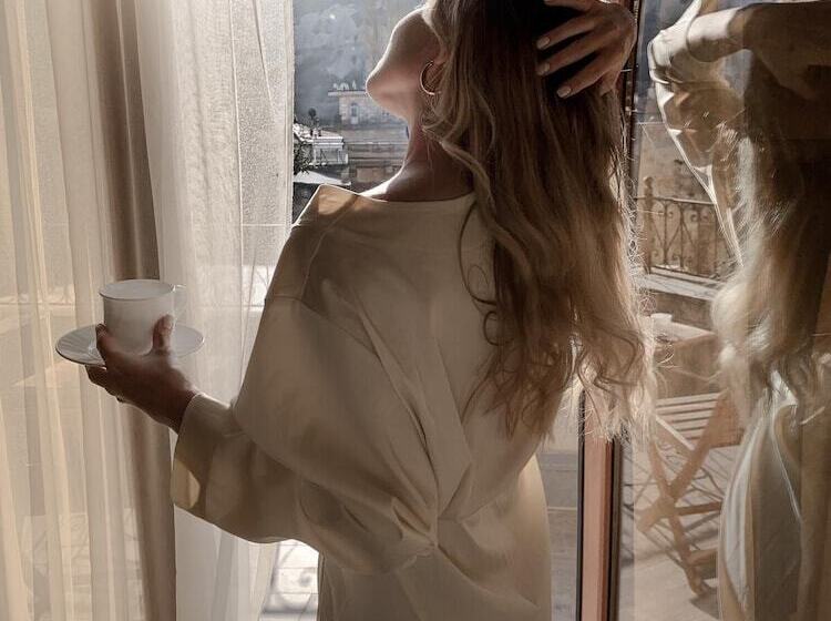 سوییت لوکس, Angel Cave Suite