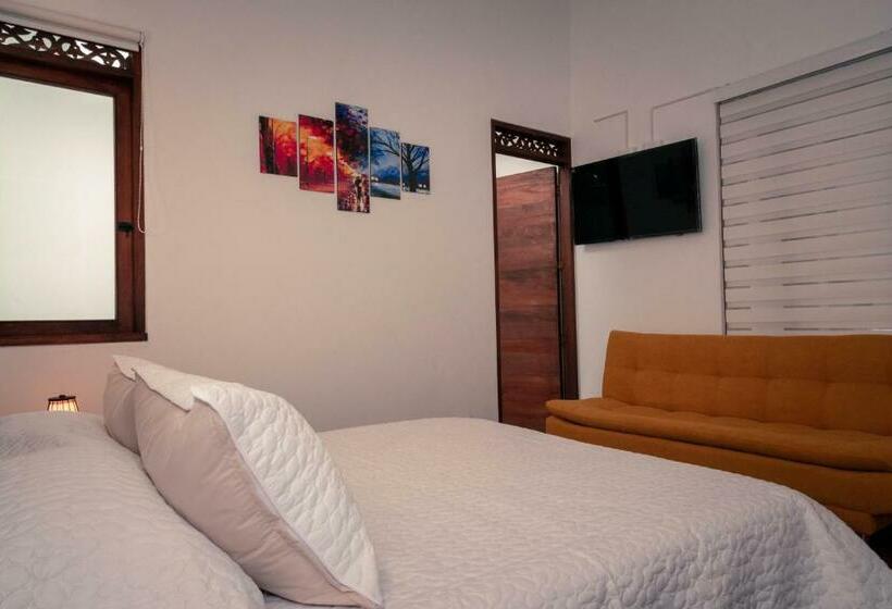 Номер Стандарт, Campanario Real